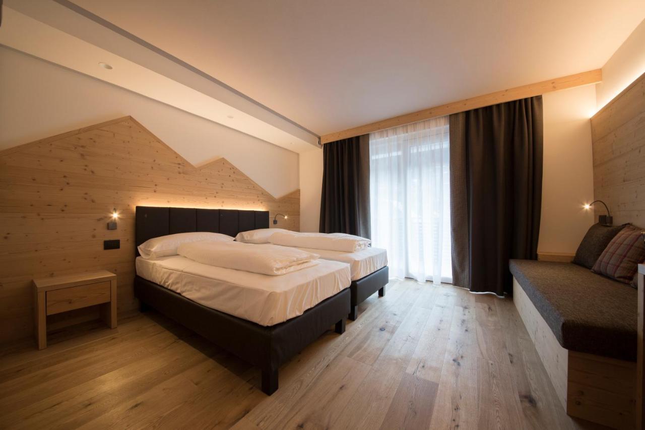 Monroc Hotel Commezzadura Esterno foto